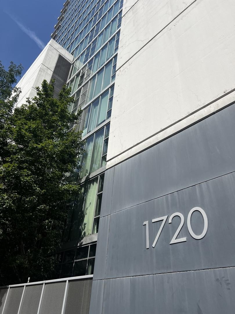 1720 S Michigan Ave. #803, Chicago, IL 60616