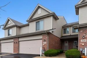 8247 W Chestnut Ct., Frankfort, IL 60423