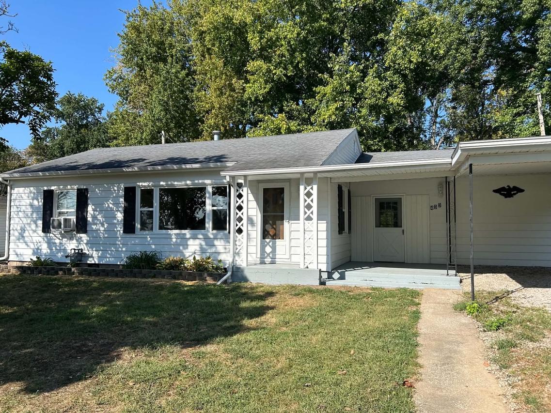433 Marteeny St., Mt Vernon, IL 62864