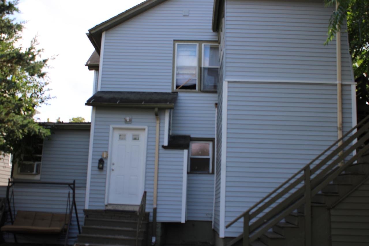 764 E New York St., Aurora, IL 60505