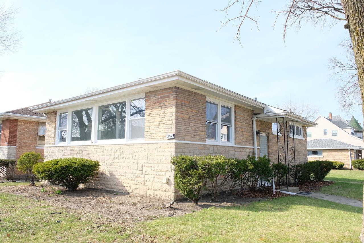 1701 Washington Blvd., Maywood, IL 60153