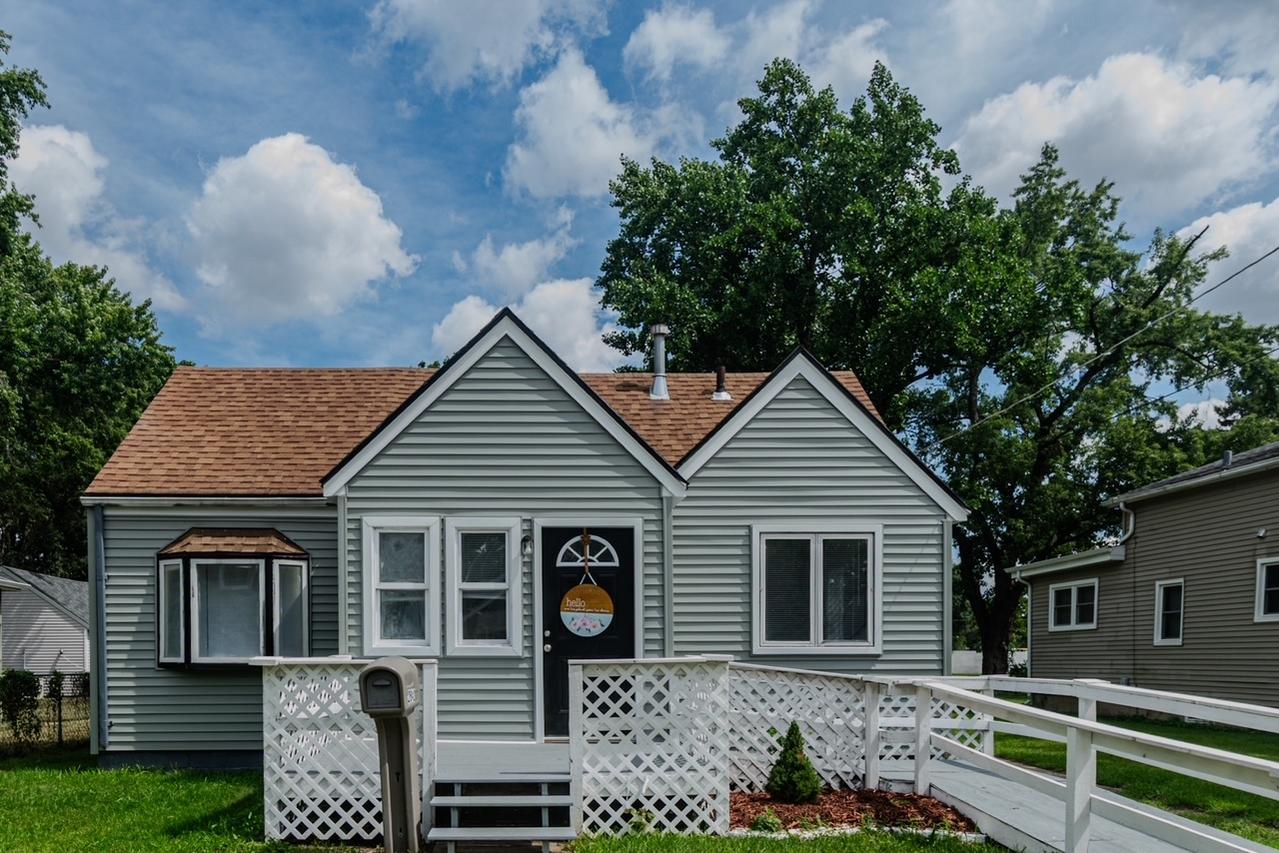 2642 Hanson St., Rockford, IL 61109