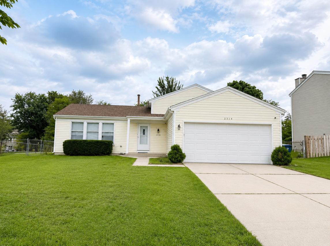 2116 Briar Hill Dr., Schaumburg, IL 60194