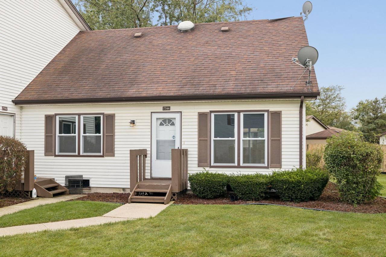7744 W Almond Ct., Frankfort, IL 60423