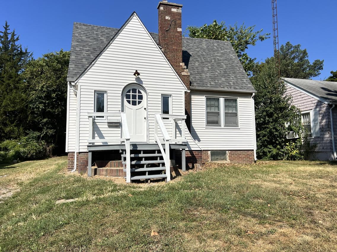 605 S 24th St., Mt Vernon, IL 62864