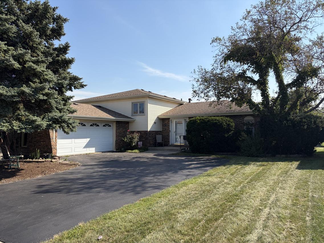 [Address Hidden by Seller], Glenwood, IL 60425
