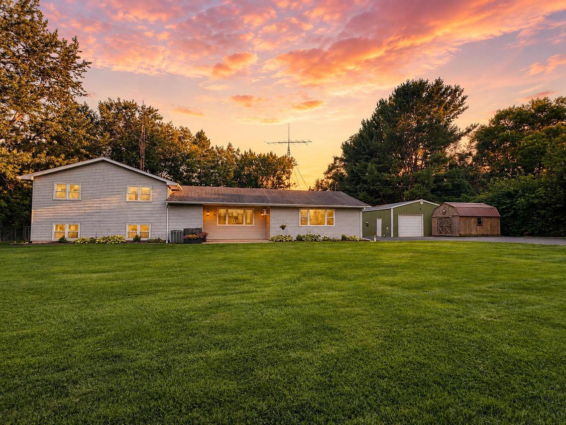 6708 W 92nd Ave., Taylor Ridge, IL 61284