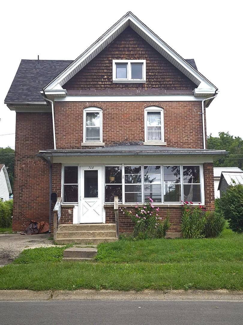 708 Bowen St., Savanna, IL 61074