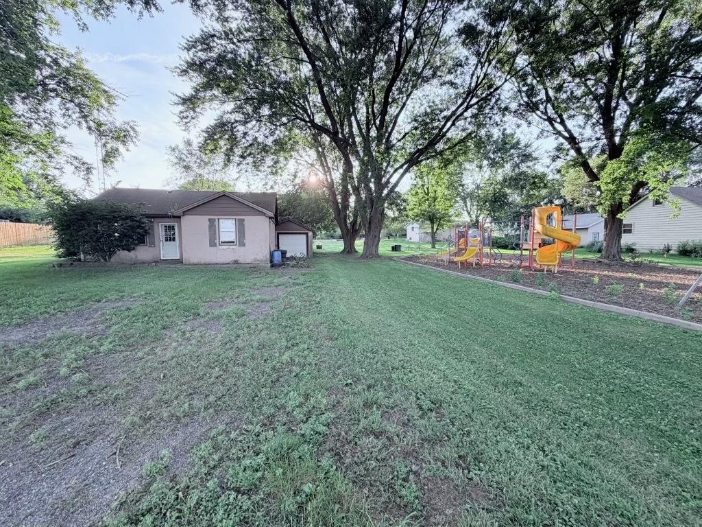 248 N 4000e Rd., Kankakee, IL 60901