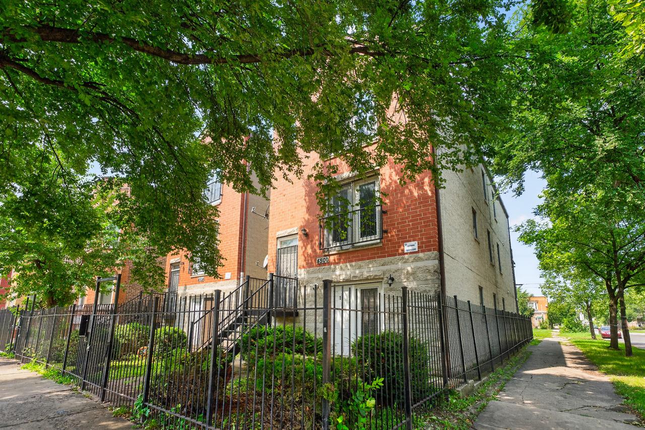 4500 W Wilcox St., Chicago, IL 60624