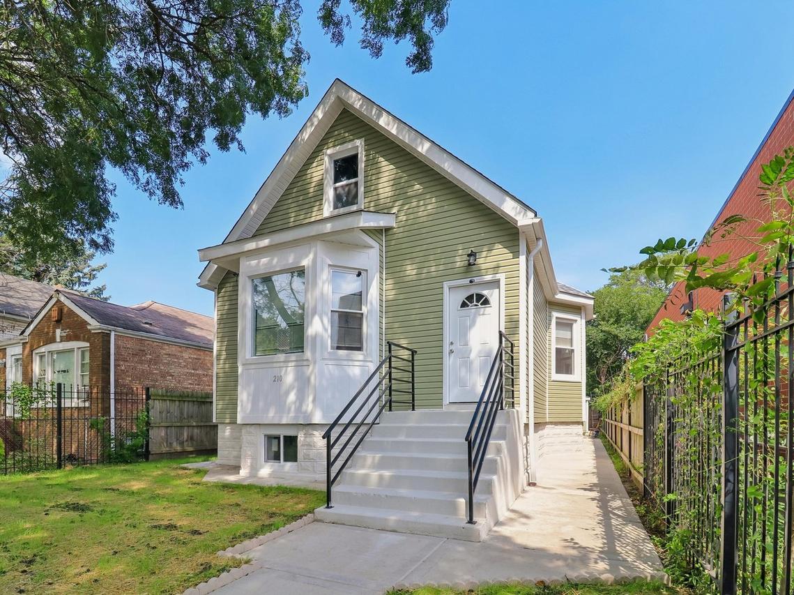 210 W 111th St., Chicago, IL 60628