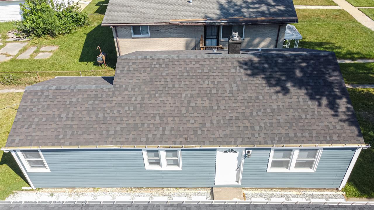 14034 S Saginaw Ave., Burnham, IL 60633