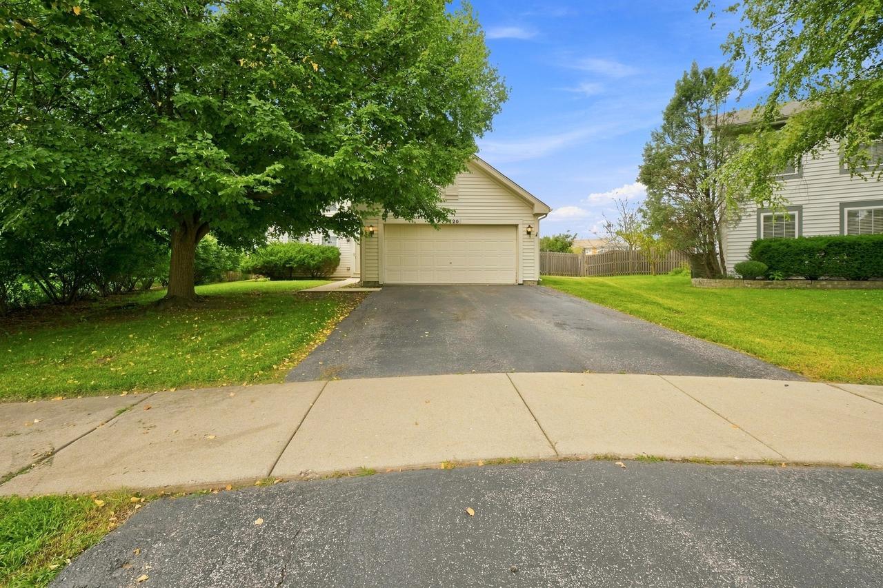 2420 Sisters Ct., Naperville, IL 60564