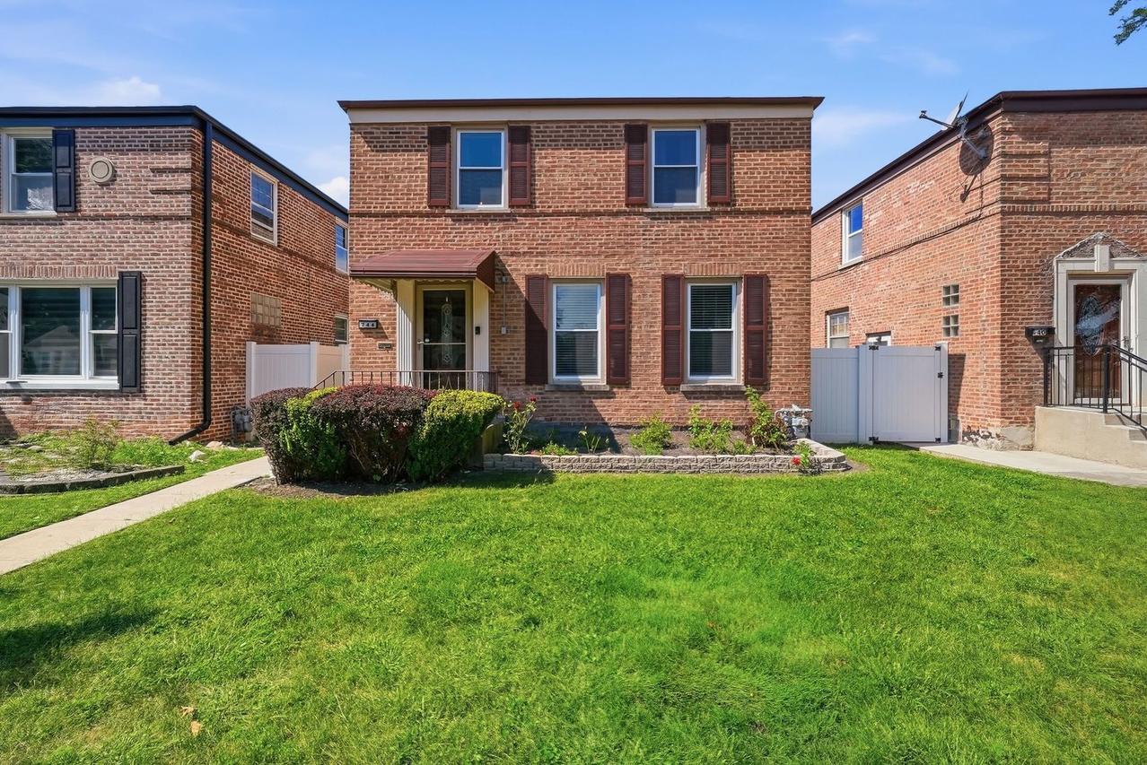 744 Norfolk Ave., Westchester, IL 60154
