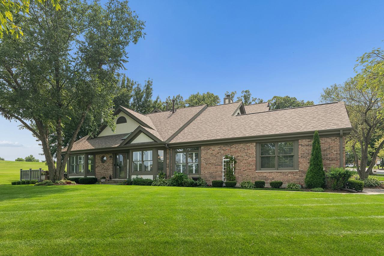 14425 Lake Ridge Rd., Orland Park, IL 60462