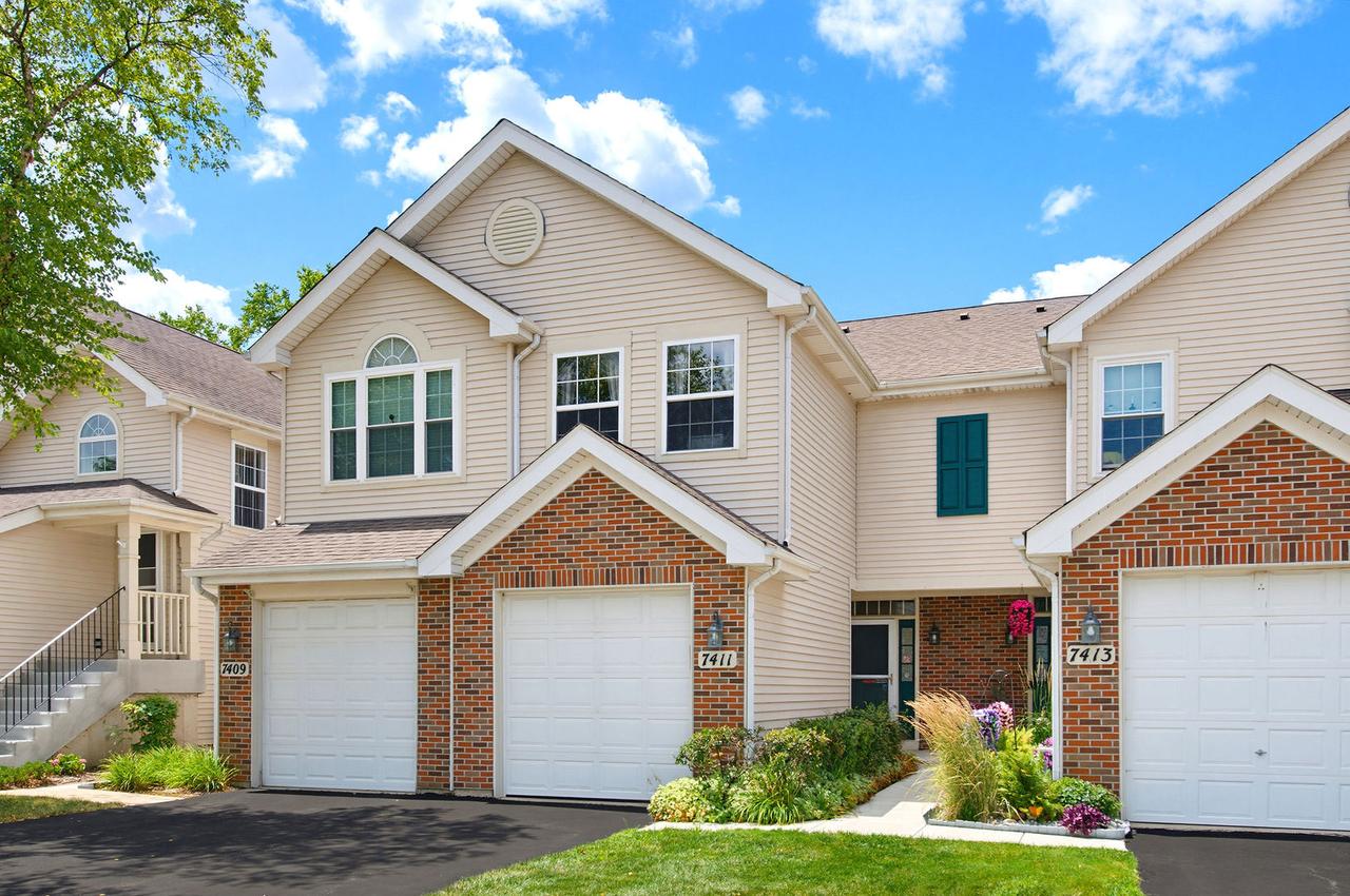 7411 Grandview Ct., Carpentersville, IL 60110