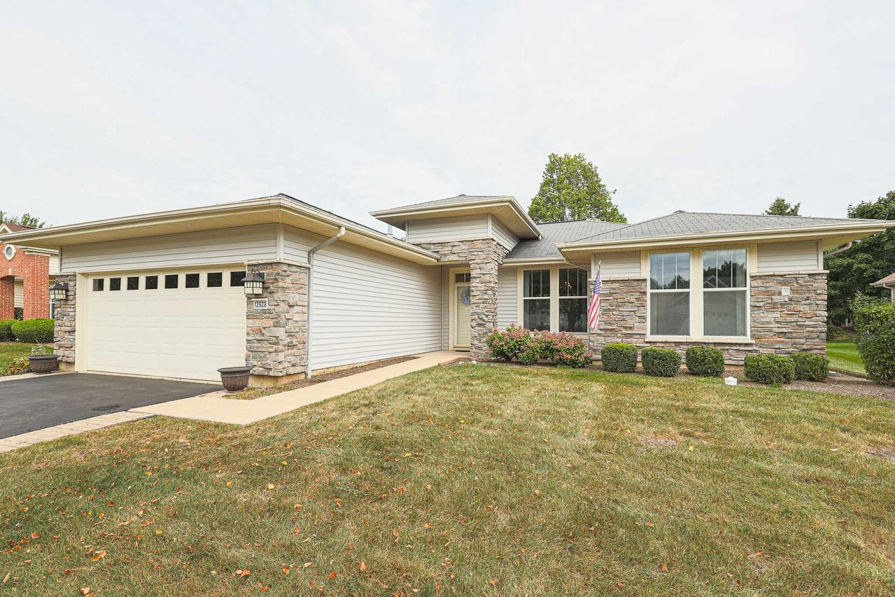 12928 W Willow Creek Ln., Huntley, IL 60142