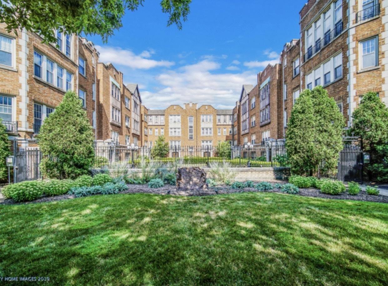 10927 S Longwood Dr. #3, Chicago, IL 60643