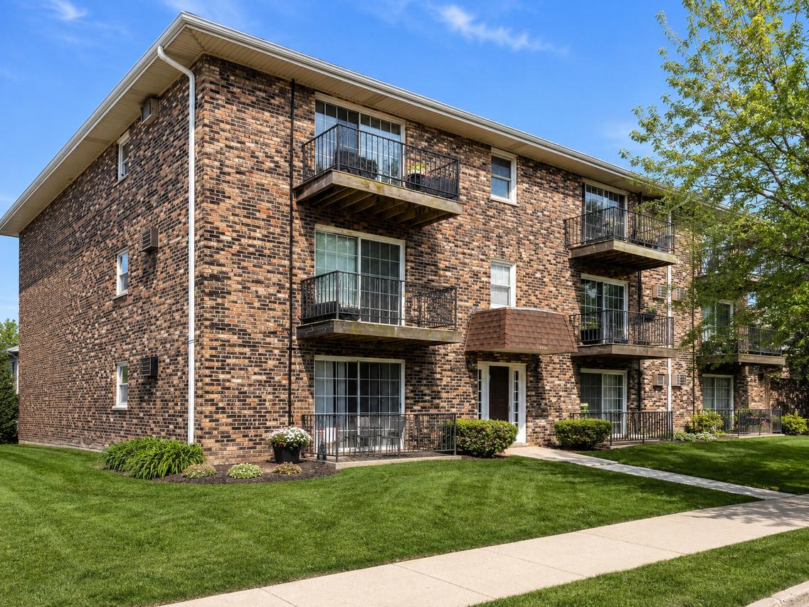 7101 Oconnell Dr. #2C, Chicago Ridge, IL 60415