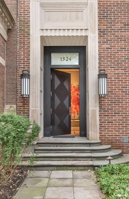 1524 N Astor St., Chicago, IL 60610