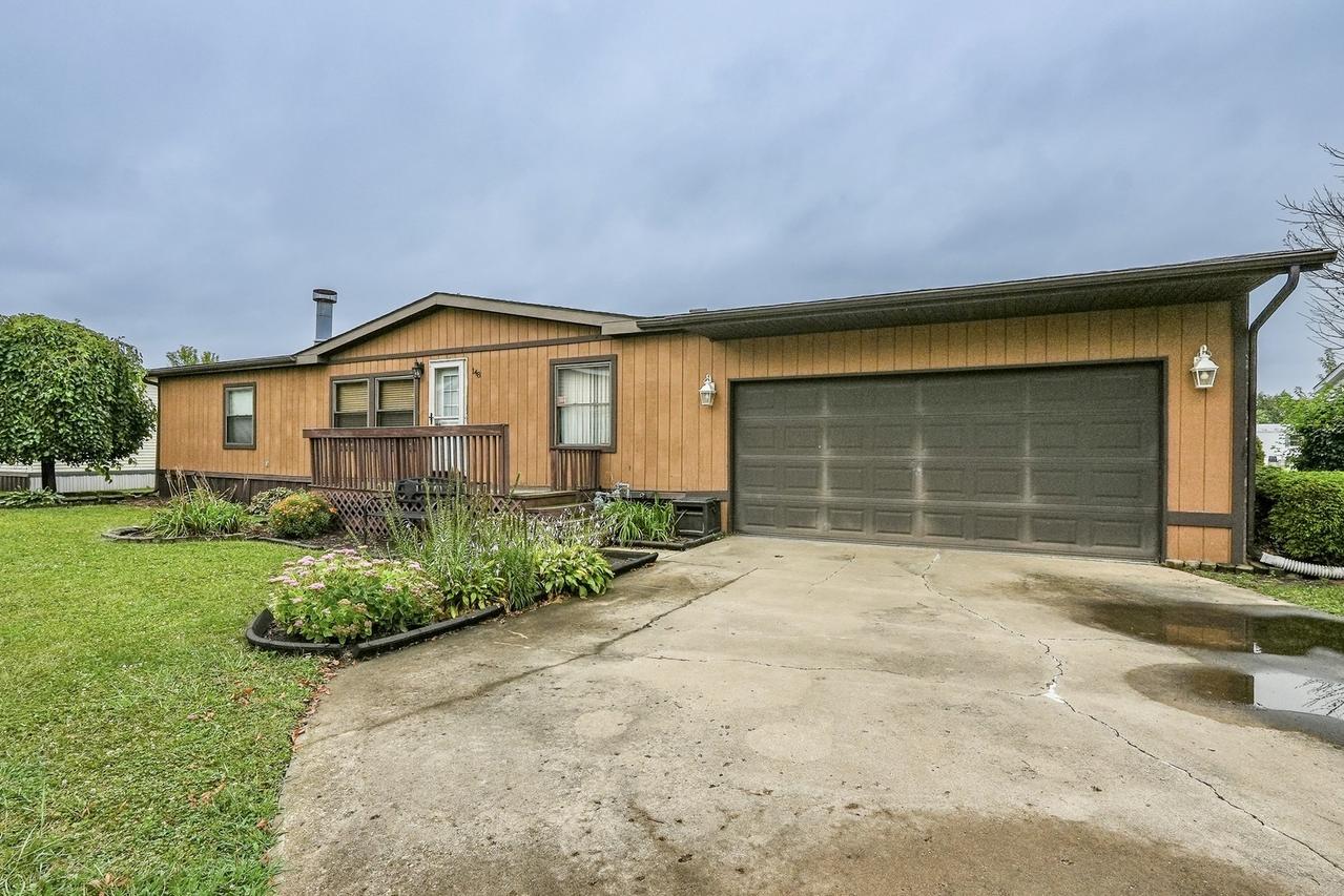 148 Daniel Ct., Manteno, IL 60950