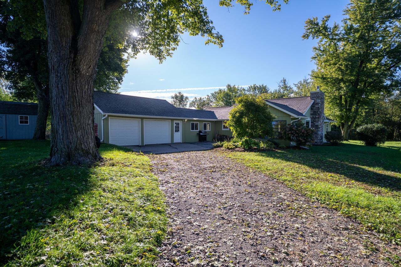 17040 Diamond Rd., Fulton, IL 61252