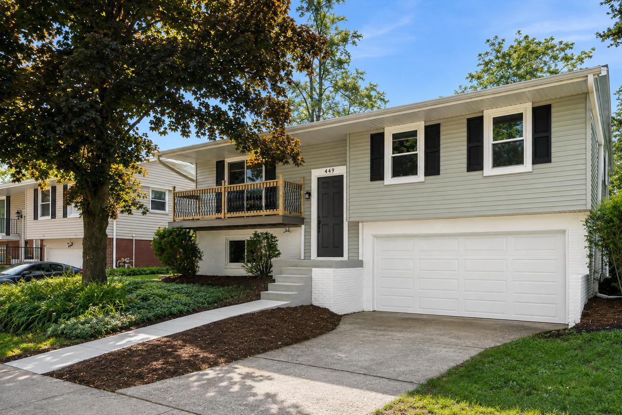 449 White Pine Rd., Buffalo Grove, IL 60089