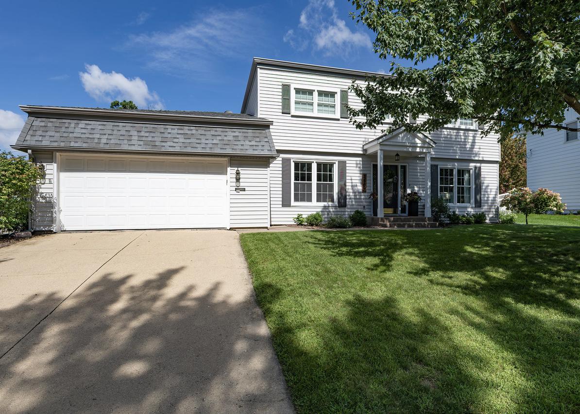 3507 56th Street Ct., Moline, IL 61265