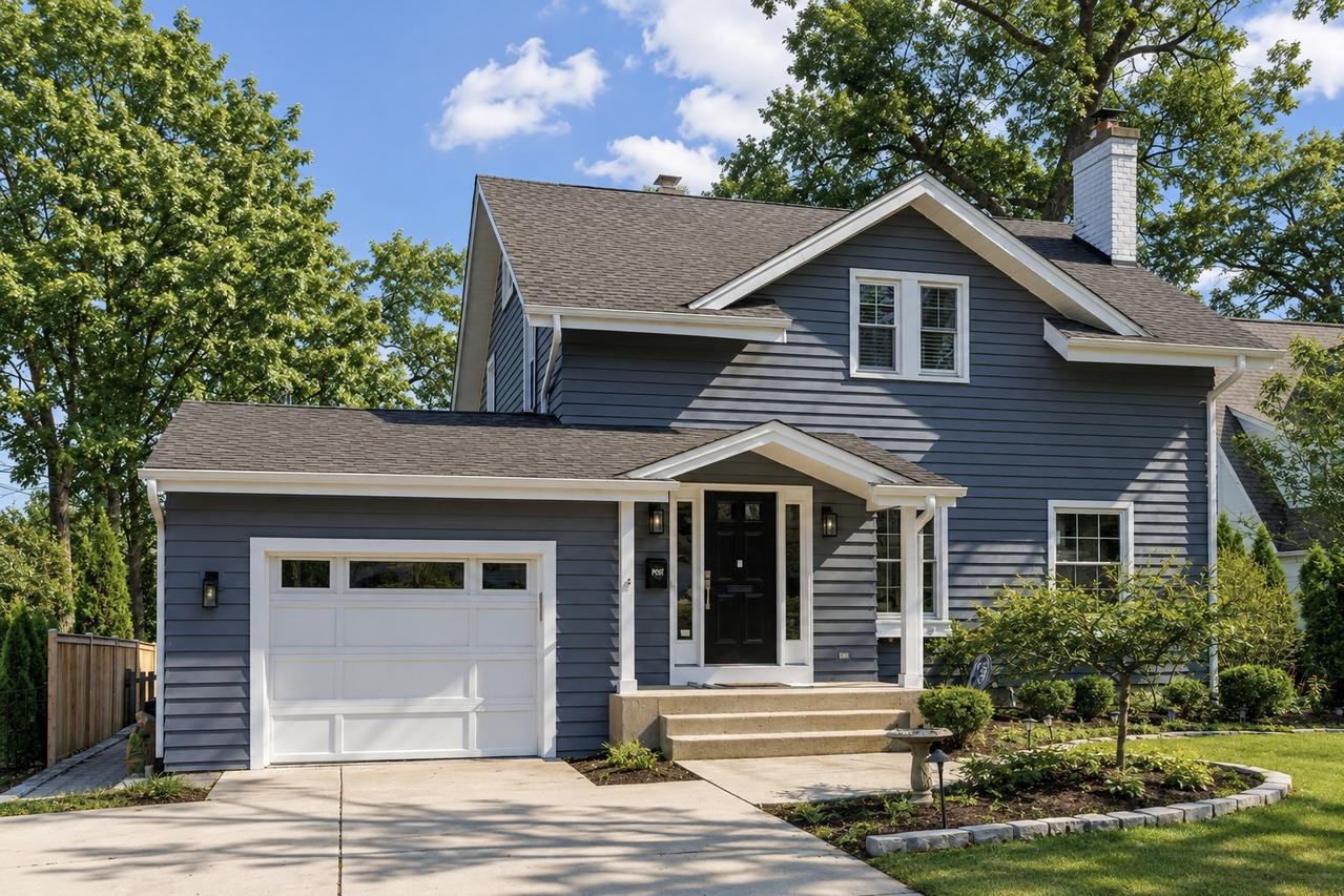 789 N Park Blvd., Glen Ellyn, IL 60137