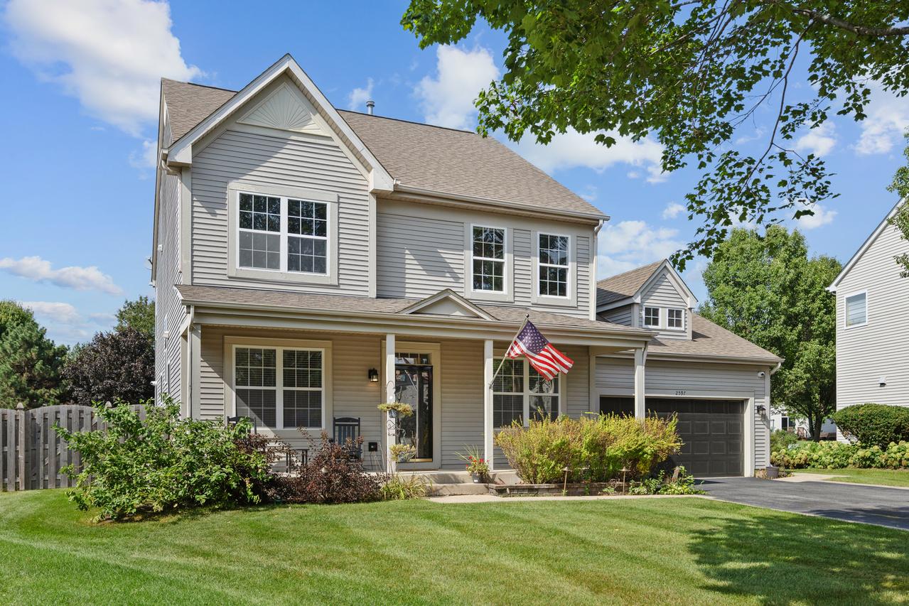 2597 Barnhart St., West Chicago, IL 60185