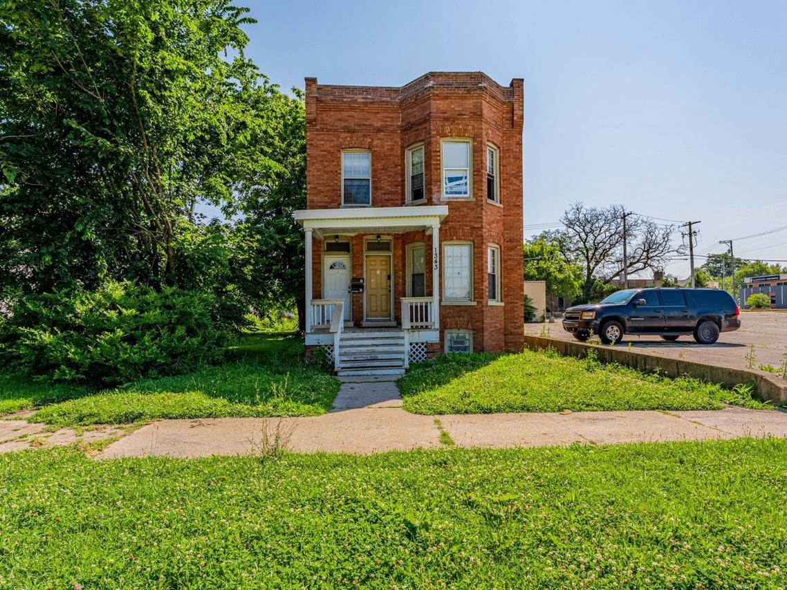 1343 Vincennes Ave., Chicago Heights, IL 60411