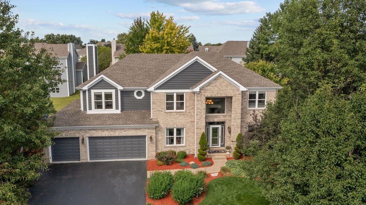503 Barton Creek Dr., Lake In The Hills, IL 60156