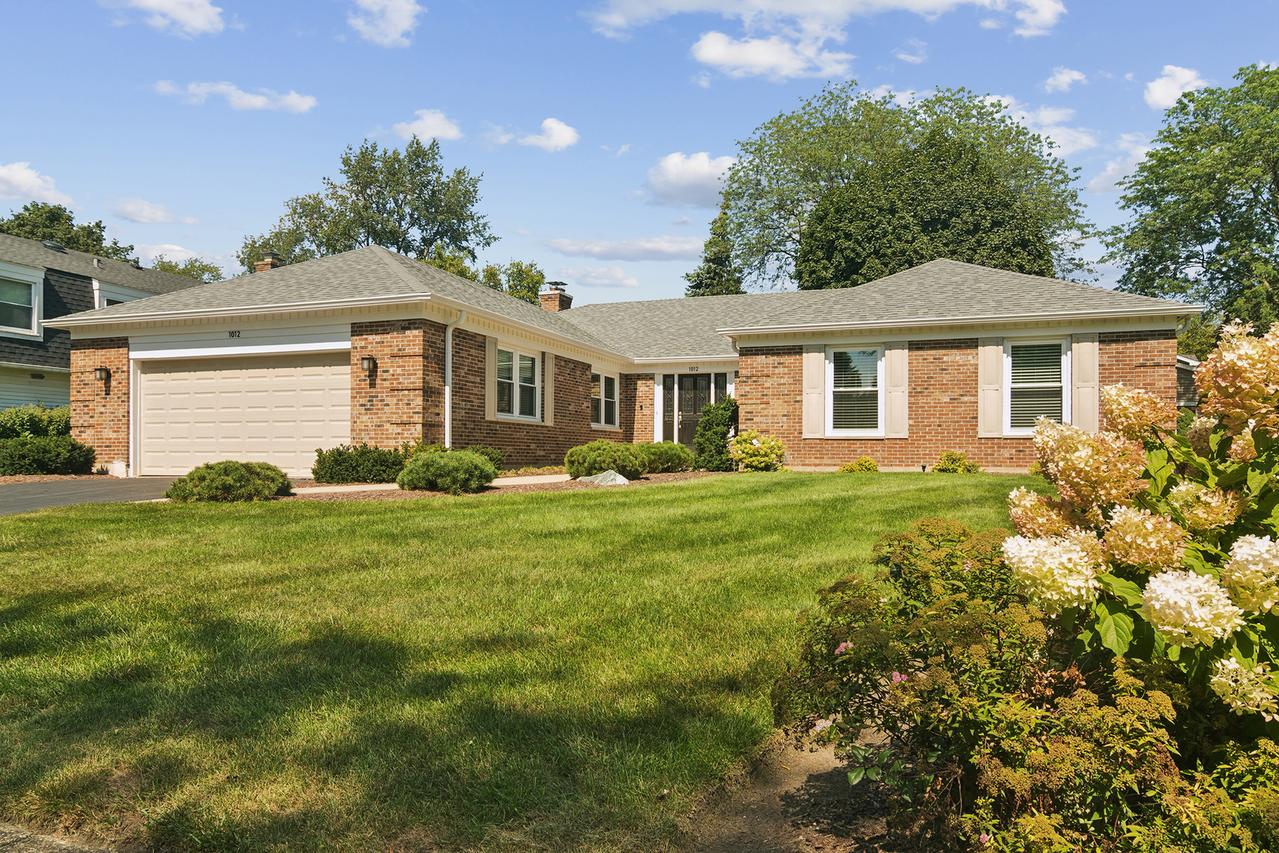1012 W Mallard Dr., Palatine, IL 60067
