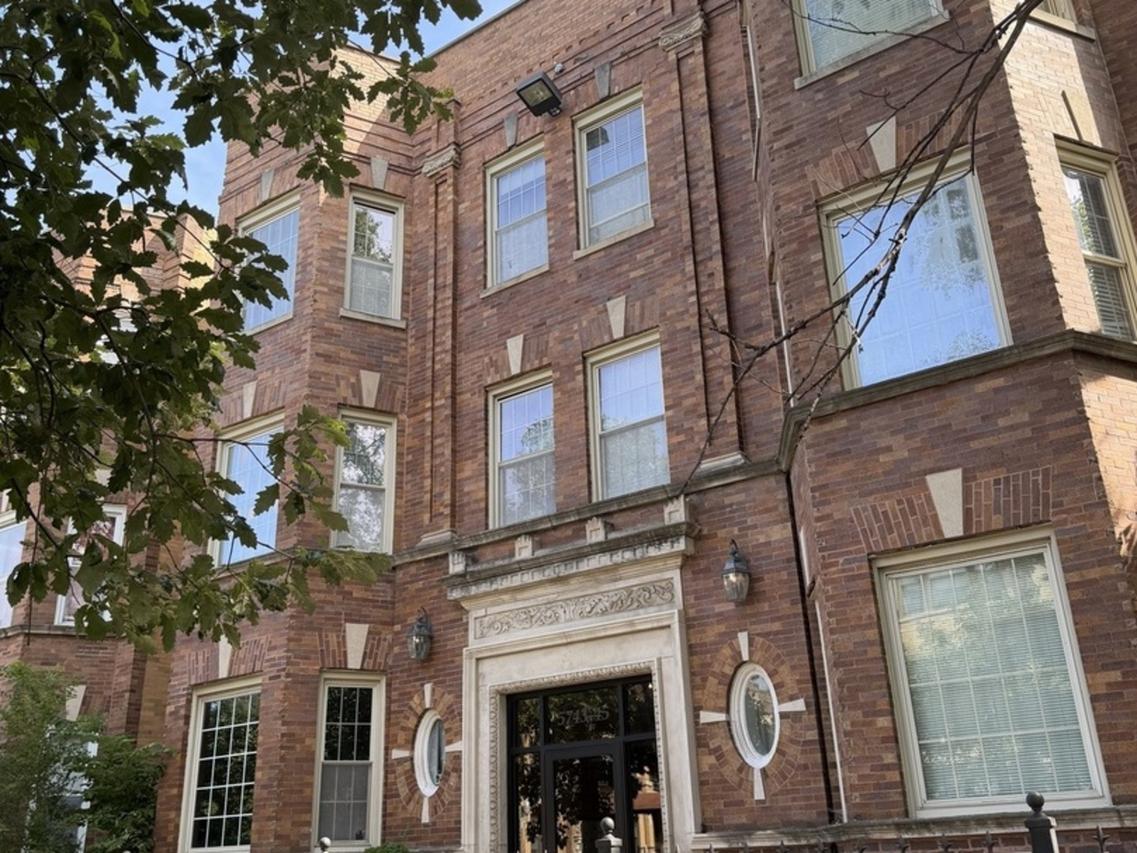 5743 S Calumet Ave. #3N, Chicago, IL 60637