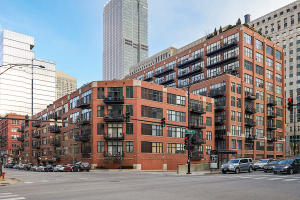 333 W Hubbard St. #610-611, Chicago, IL 60654