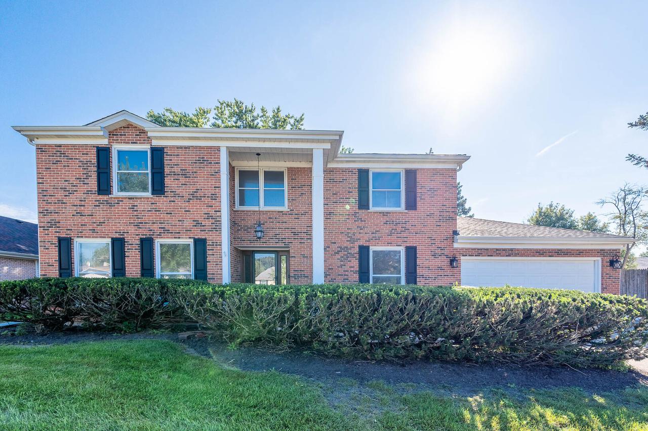 1609 Barry Ln., Glenview, IL 60025