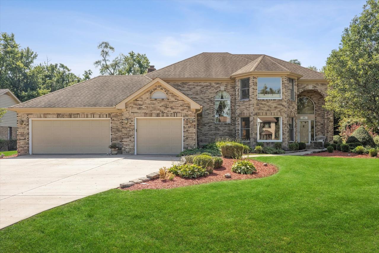409 Claire Ln., Prospect Heights, IL 60070