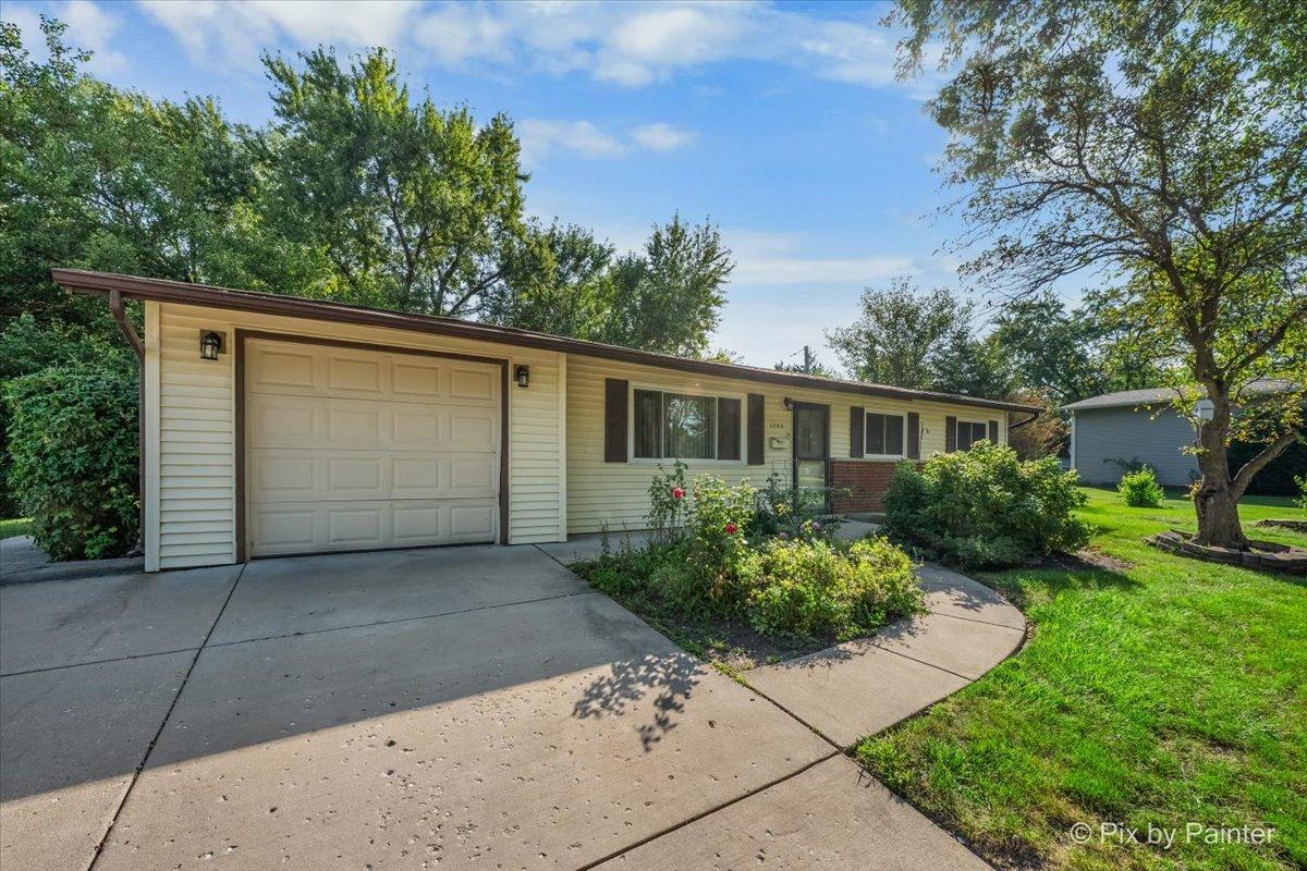 1243 Westchester Dr., Hanover Park, IL 60133