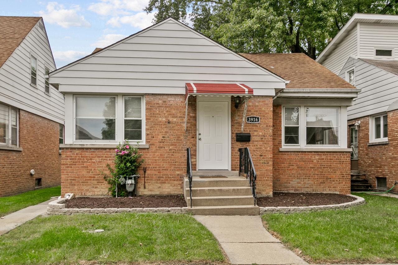 3916 Sunnyside Ave., Brookfield, IL 60513