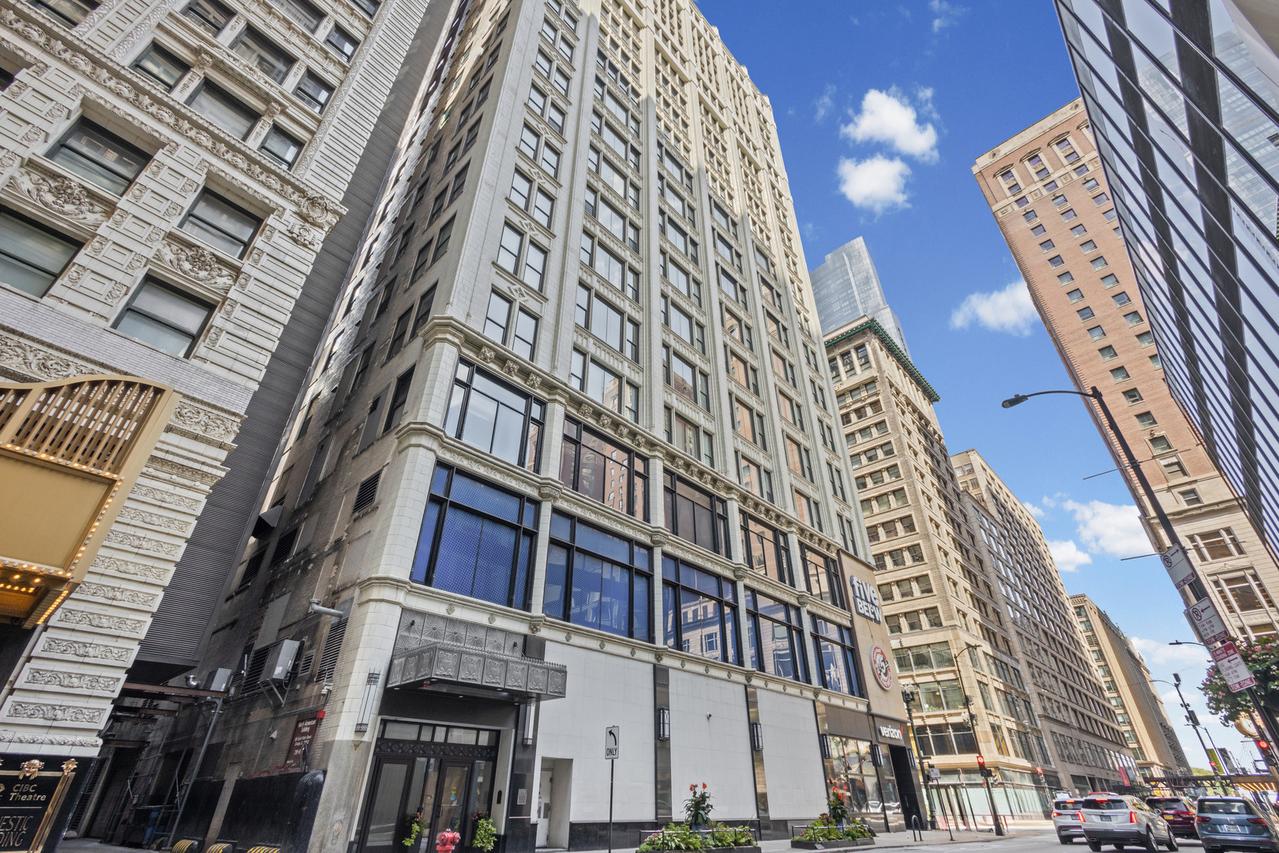 8 W Monroe St. #1103, Chicago, IL 60603