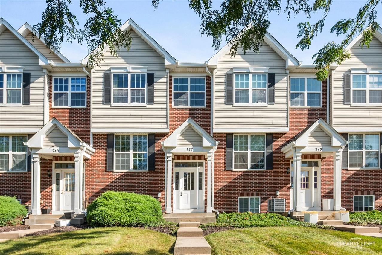 277 S Oak Creek Ln., Romeoville, IL 60446