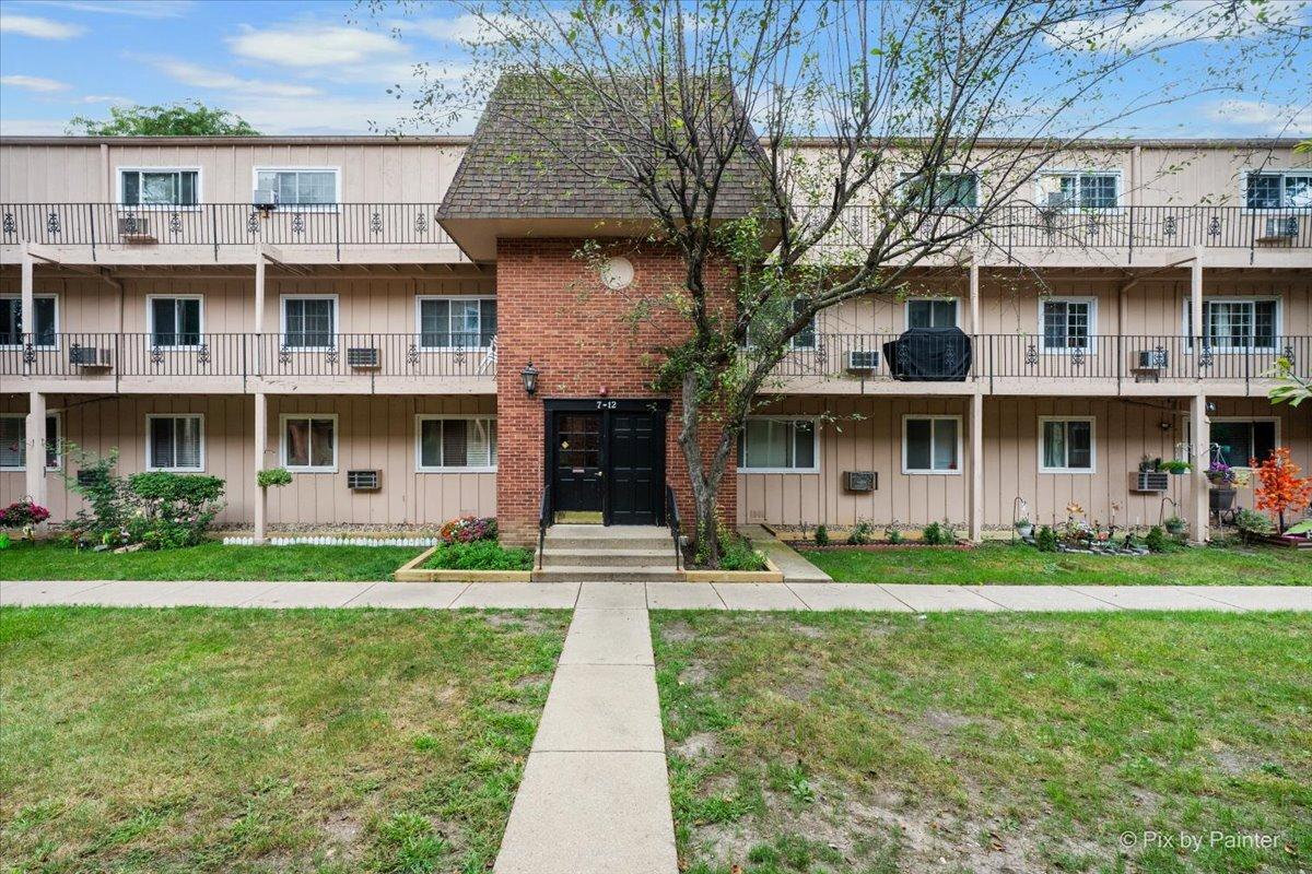 2508 Algonquin Rd. #2, Rolling Meadows, IL 60008