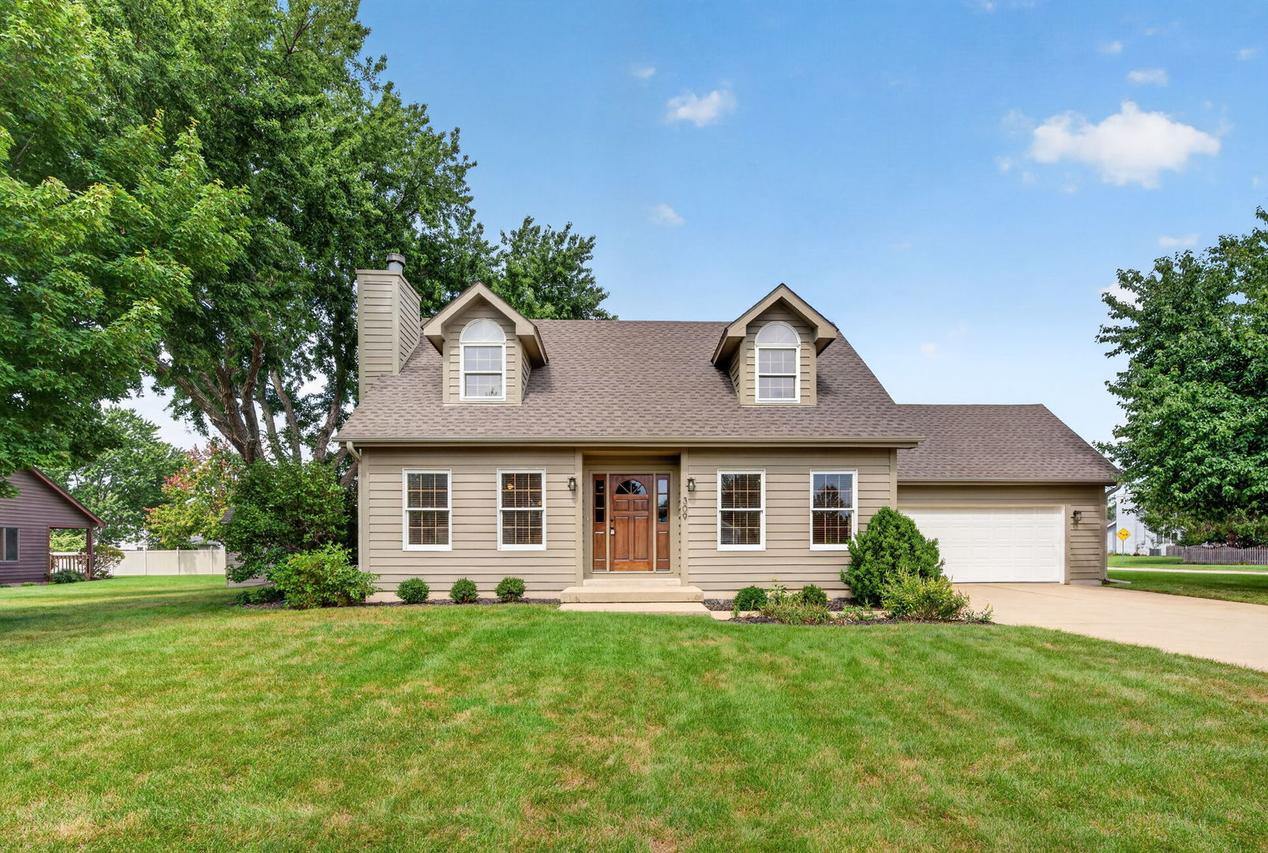 309 E Somonauk St., Yorkville, IL 60560