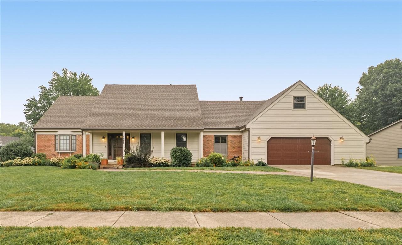 1906 Trout Valley Dr., Champaign, IL 61822