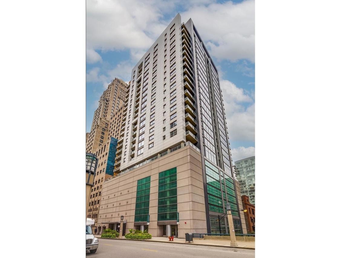 160 E Illinois St. #901, Chicago, IL 60611