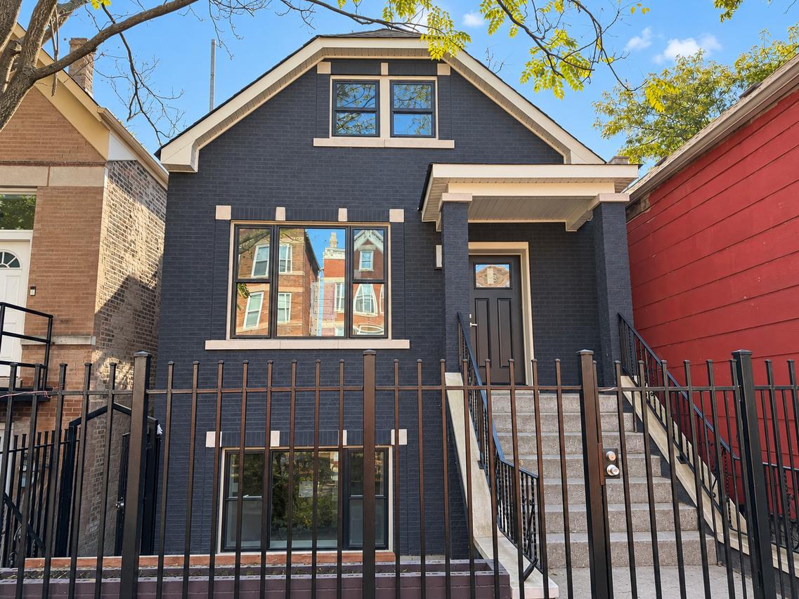 2657 W 21st Pl., Chicago, IL 60608