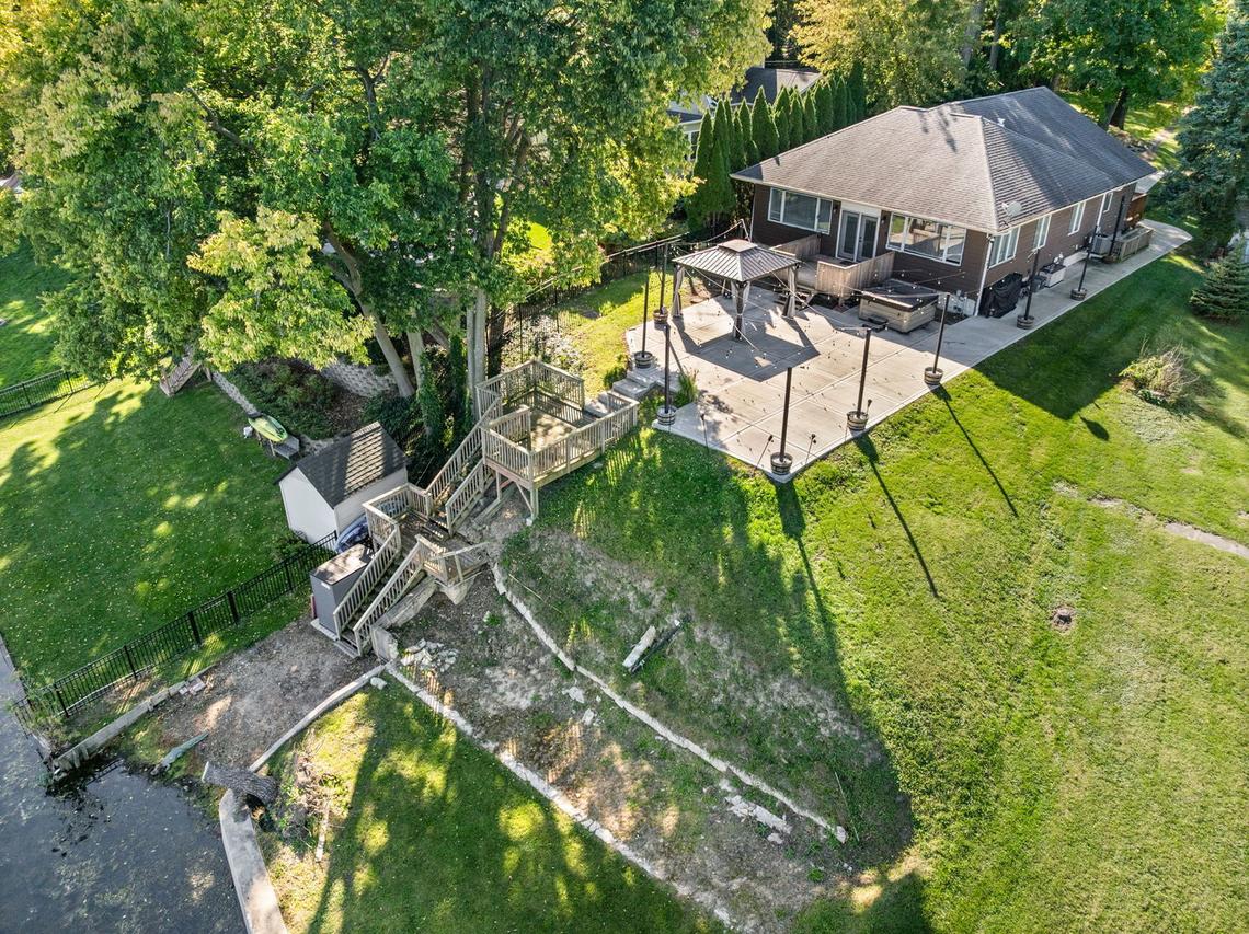 42071 N Old Lake Ave., Antioch, IL 60002