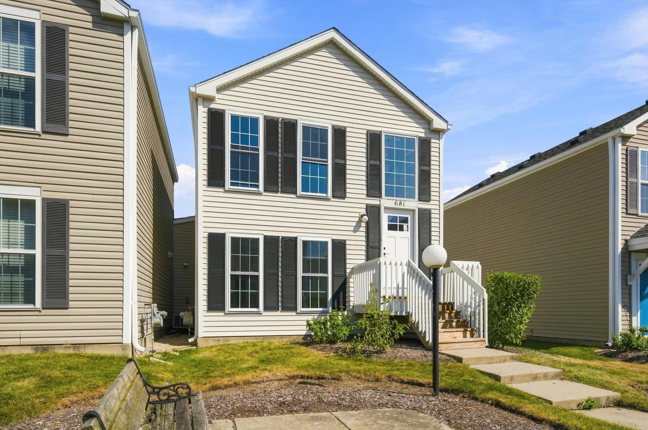681 Serendipity Dr., Aurora, IL 60504