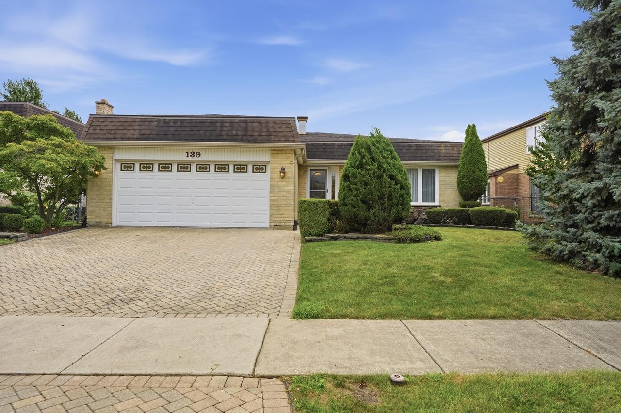 139 Harding Ave., Des Plaines, IL 60016