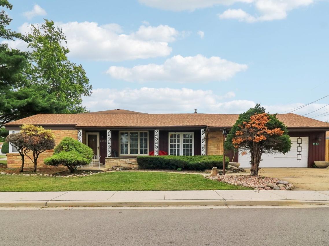 2952 George St., Franklin Park, IL 60131
